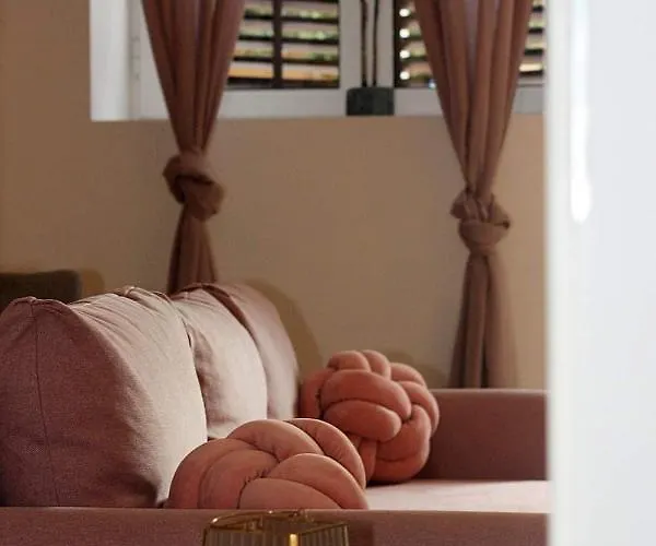 Michelangelo In The Centar Of Apartmán *