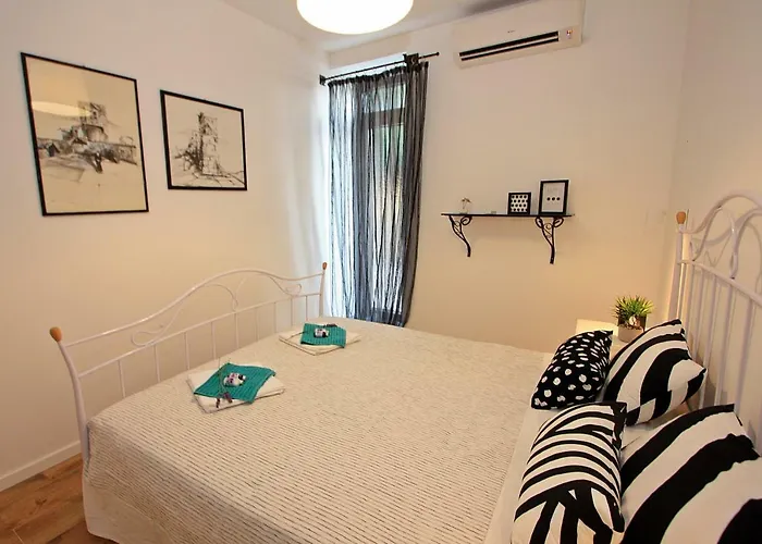 Michelangelo In The Centar Of * Supetar