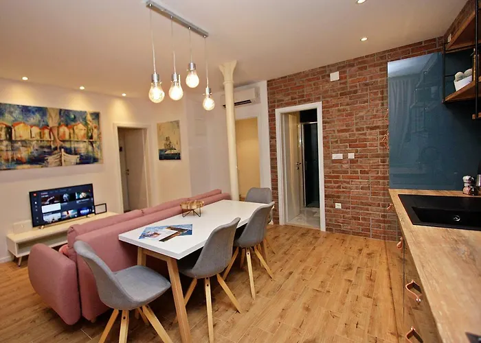 Michelangelo In The Centar Of Supetar