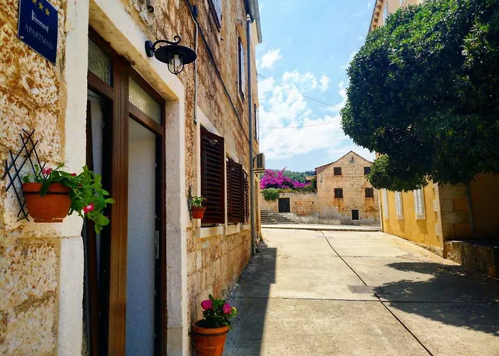 Apartmán Michelangelo In The Centar Of Supetar