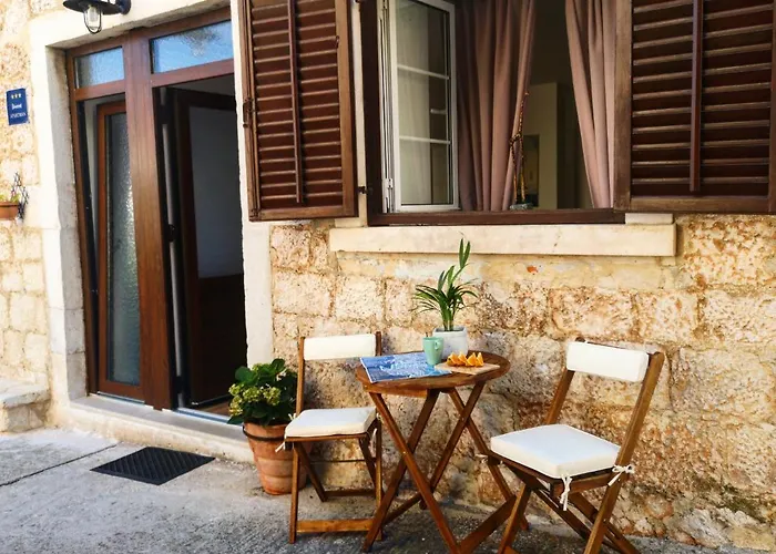 Michelangelo In The Centar Of *